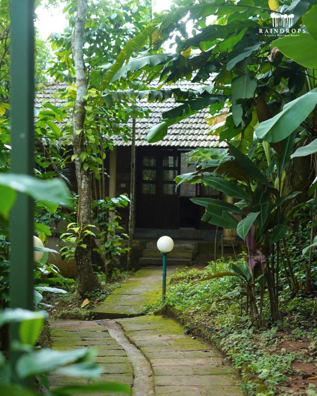 Raindrops Resorts Wayanad 술탄 바테리 외부 사진