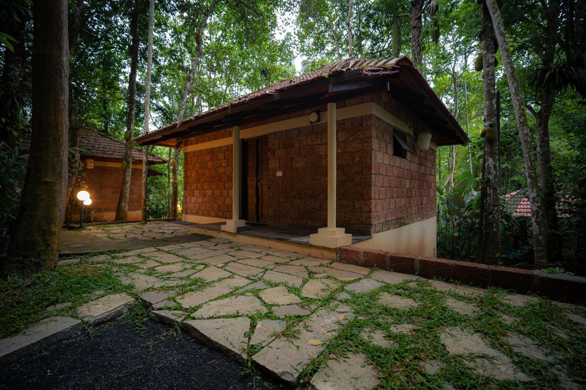 Raindrops Resorts Wayanad 술탄 바테리 외부 사진