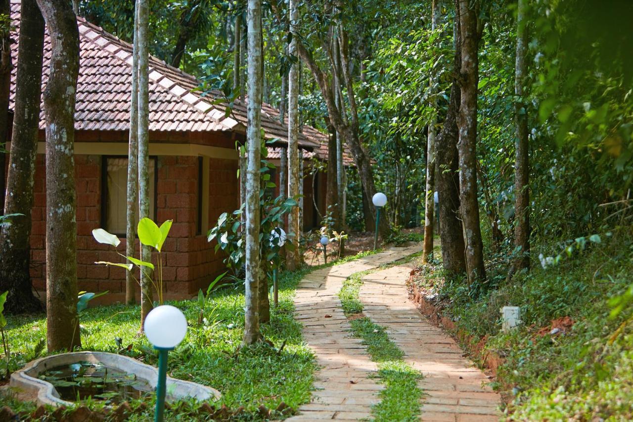 Raindrops Resorts Wayanad 술탄 바테리 외부 사진